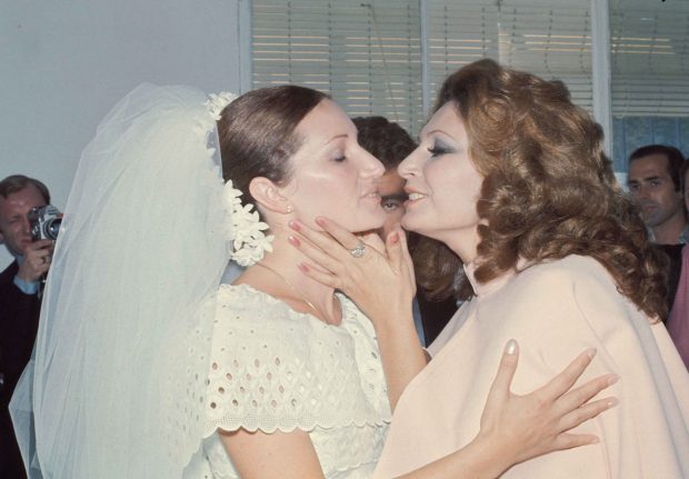 Gloria Mohedano y Rocío Jurado el día de su boda / Gtres