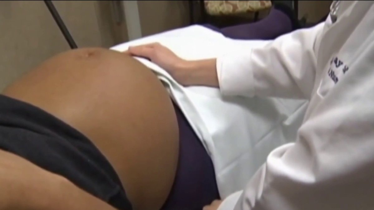 Juez de Florida bloquea temporalmente la prohibición de aborto