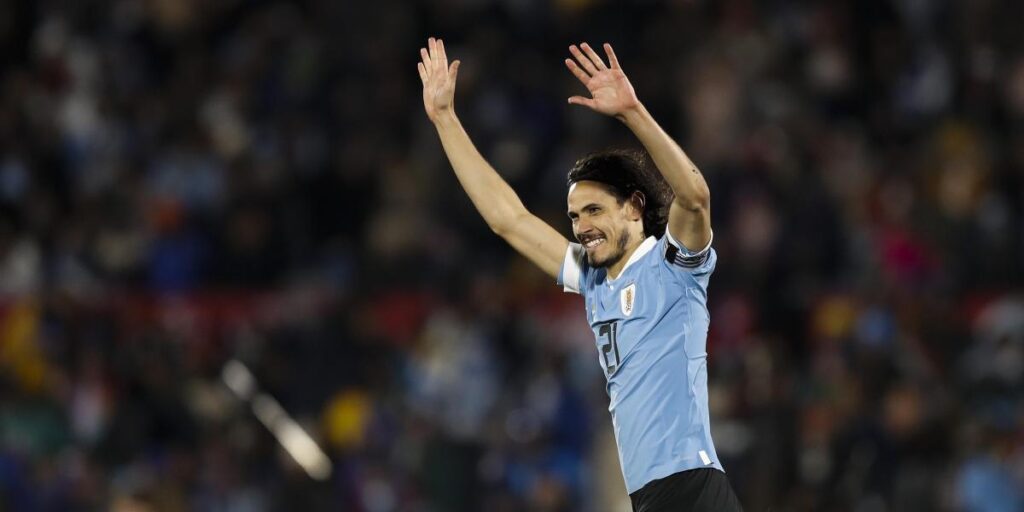 5-0: 'Doblete' de Cavani en la goleada de Uruguay