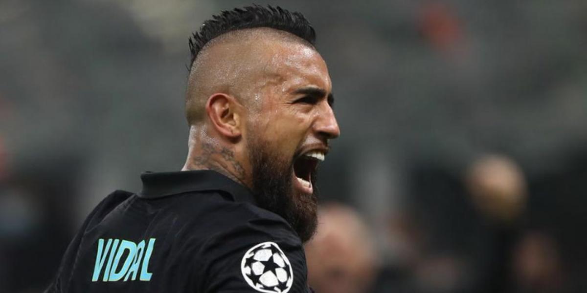A Arturo Vidal le seduce seguir su carrera en Boca