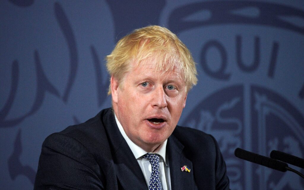 Abandonar ahora a Ucrania sería "moralmente repugnante", afirma Johnson