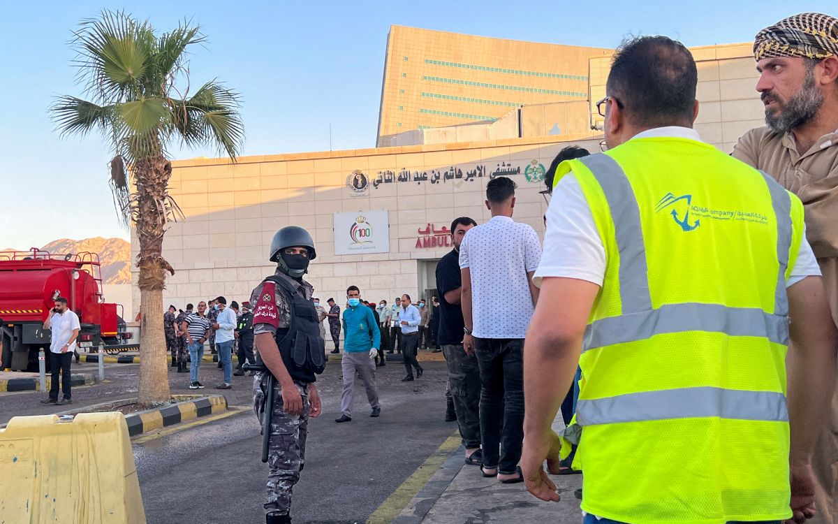 Al menos 10 muertos y más de 250 heridos por fuga de gas tóxico en puerto de Jordania | Video