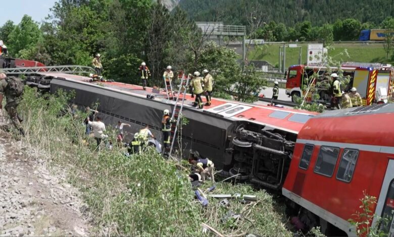 Al menos tres muertos y decenas de heridos al descarrilar un tren en el sur de Alemania