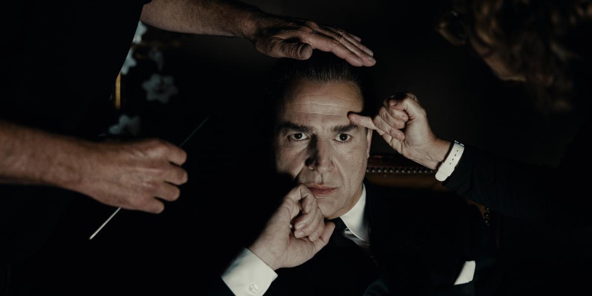 Alberto San Juan encarnará a Balenciaga en una nueva serie de Disney+