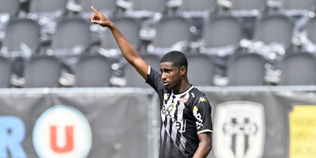 Ali-Cho firmará con la Real por cinco temporadas