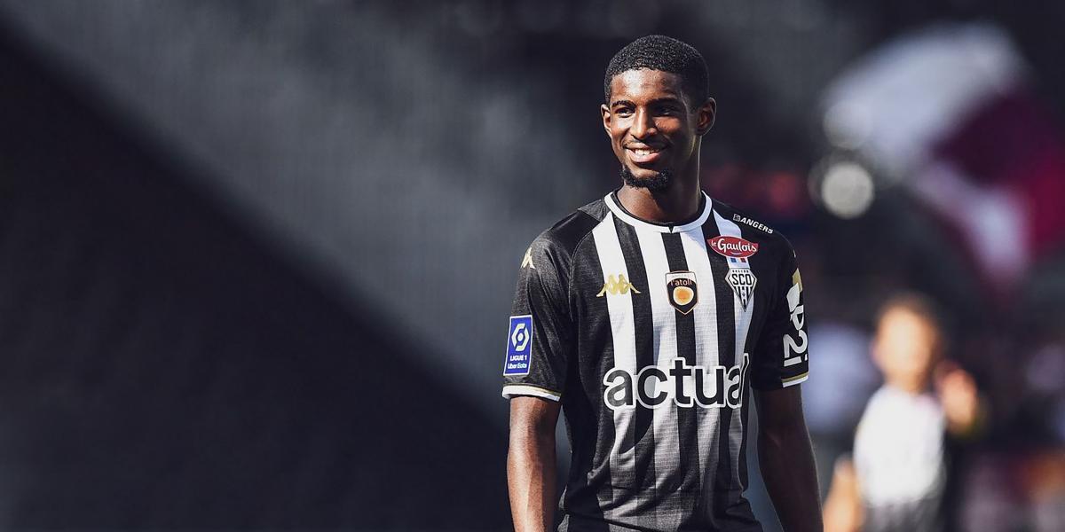 Ali Cho ya tiene dorsal