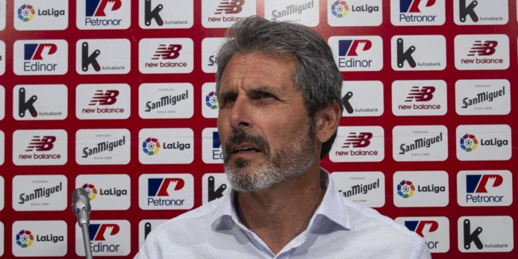 Alkorta: “Lezama debe tener una continuidad mínima de ocho años”