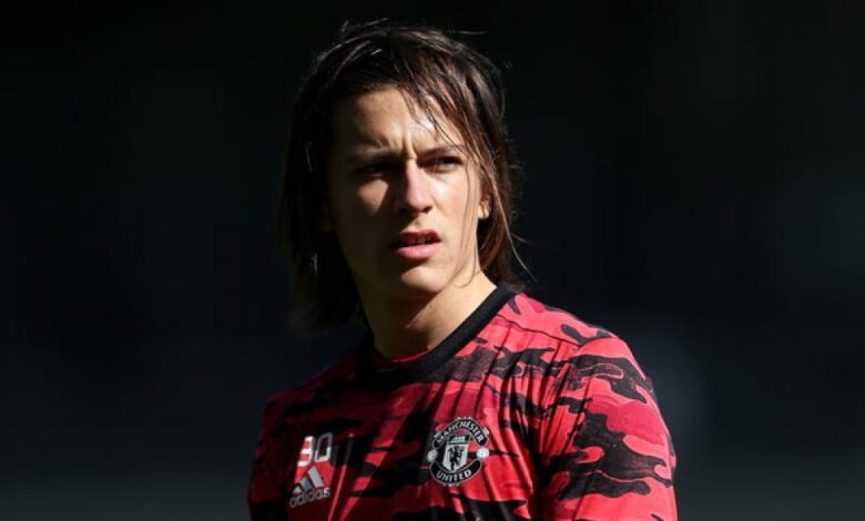 Álvaro Fernández irrumpe en el primer equipo del United