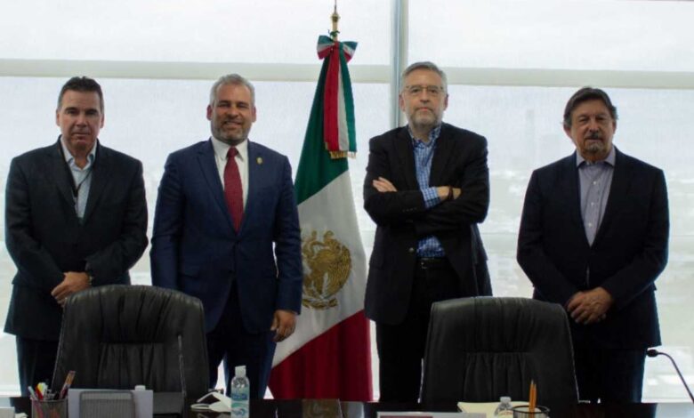 ArcelorMittal cede un bono y sindicato retira las banderas rojinegras en planta de Lázaro Cárdenas