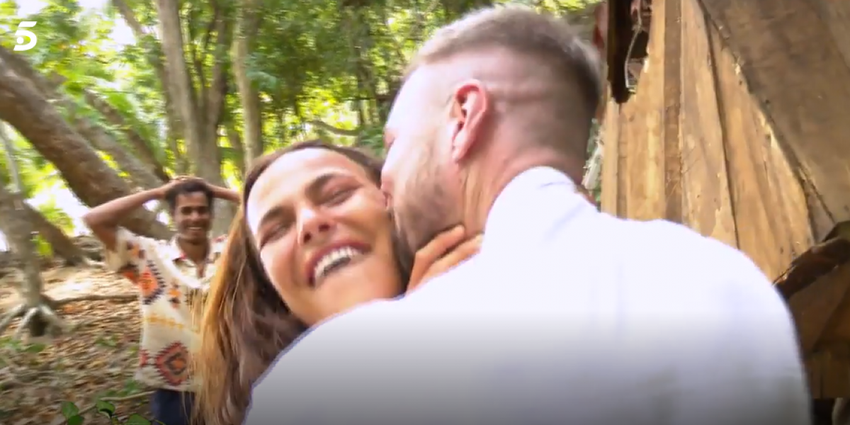 Así fue el reencuentro entre Marta Peñate y Tony Spina en 'Supervivientes 2022'