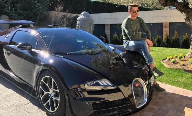 Así quedó el Bugatti de Cristiano tras colisionar en una urbanización de Mallorca