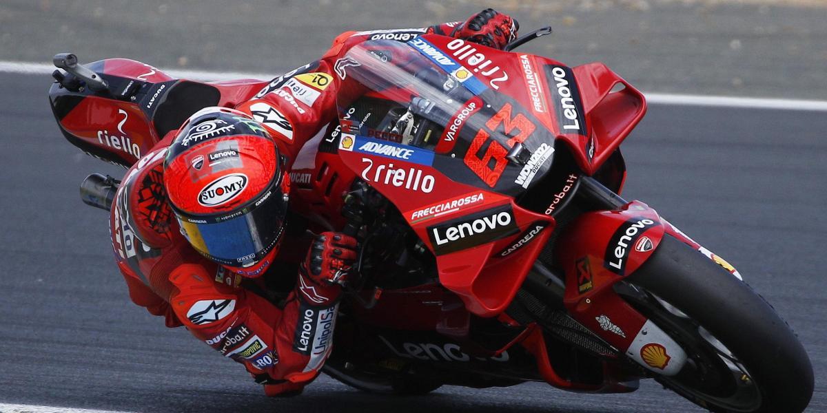 Bagnaia lidera al 'Big Three' en Assen