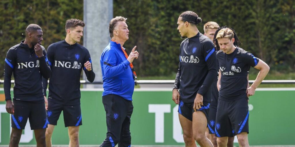 Bélgica y Países Bajos arrancan con todo un clásico