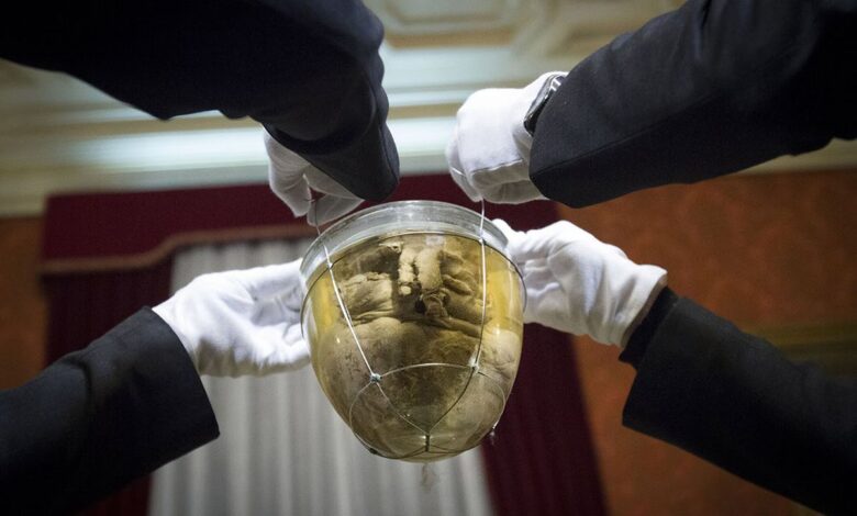 Bolsonaro logra que Portugal le preste el corazón del emperador que independizó Brasil en 1822