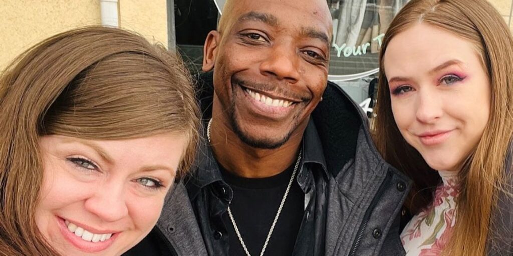 Buscando hermana esposa: por qué los fanáticos están disgustados con el comportamiento de Nick