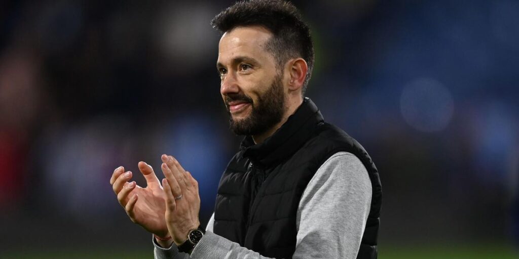 Carlos Corberán, el 'técnico-milagro' del Huddersfield