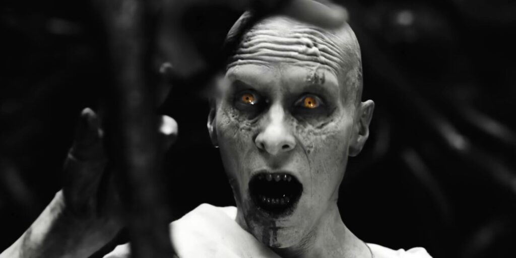 Christian Bale responde a su Gorr aterrador Love & Thunder Cast en el set