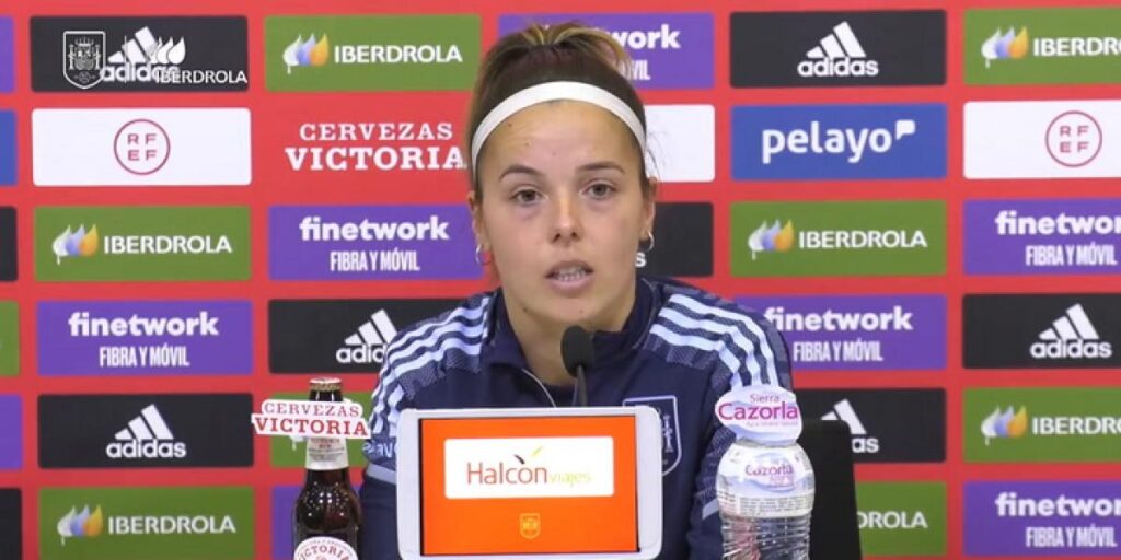 Claudia Zornoza sustituye a Jenni Hermoso en la concentración de la Roja