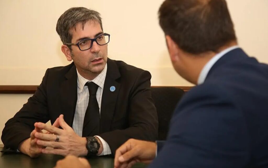 Condena a más de 23 años de prisión a 4 implicados en asesinato de fiscal antidrogas de Paraguay