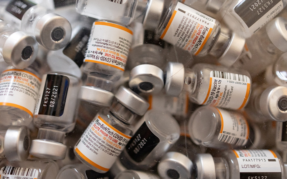 Corte resuelve que municipios no tienen atribuciones para comprar vacunas contra Covid