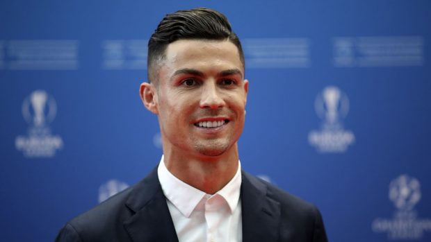 Cristiano Ronaldo posando / Gtres