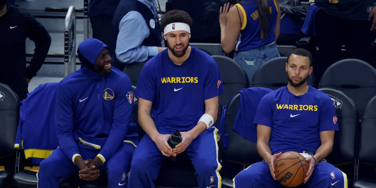 Curry, Klay y Green igualan el registro histórico de los Spurs