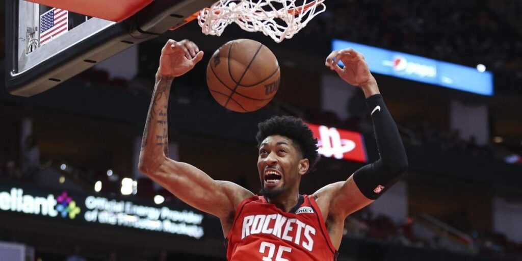 Dallas mueve ficha y se hace con Christian Wood para acompañar a Doncic