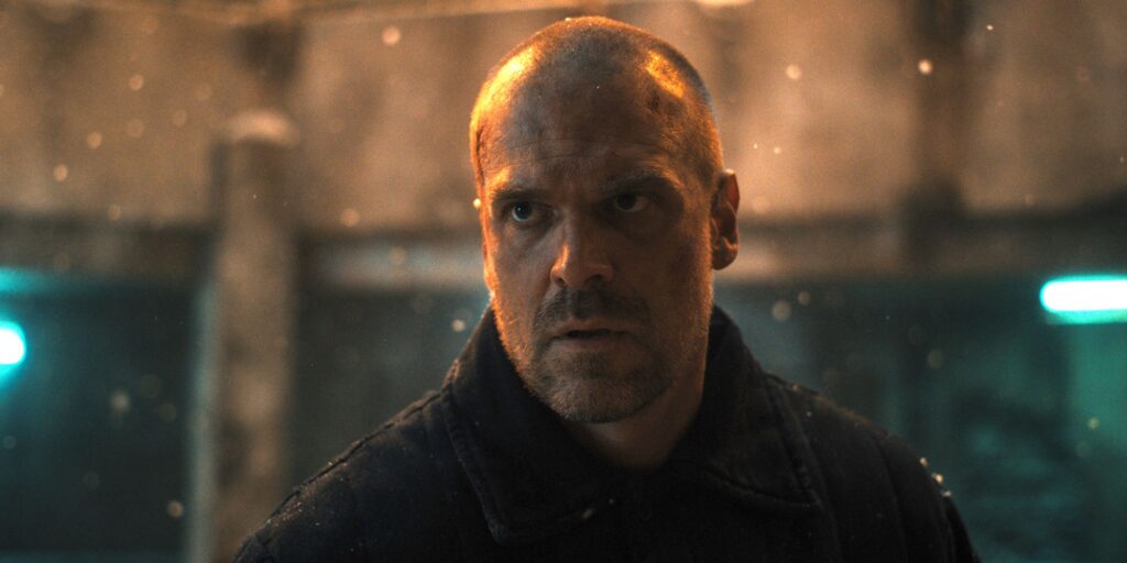 David Harbour explica el arco de Hopper en Stranger Things Season 4 Part 2