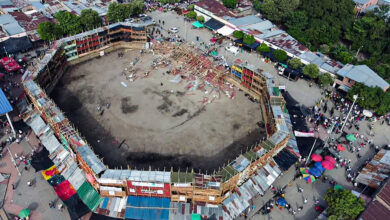 Derrumbe de caseta de corrida de toros en Colombia deja al menos 6 muertos