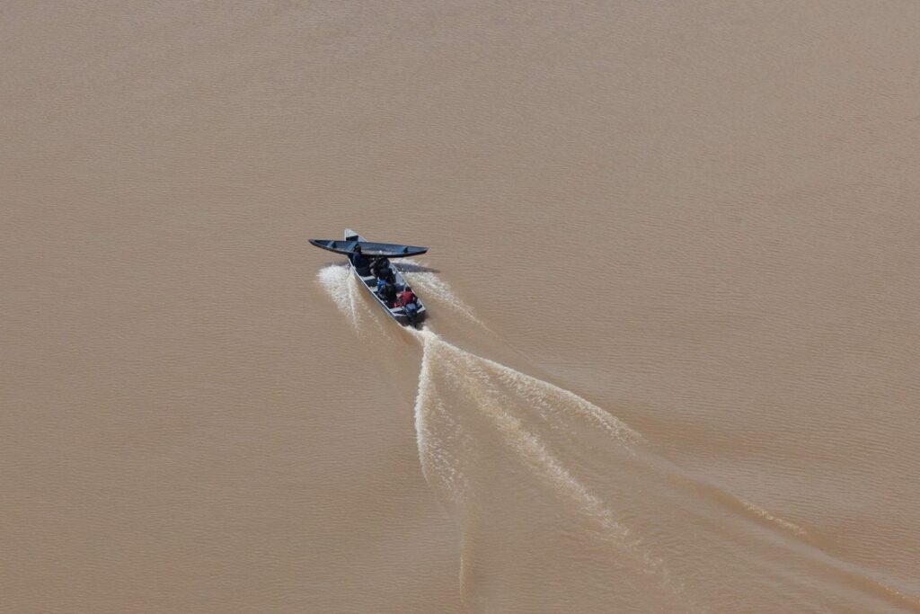 Desaparecidos en la línea de frente de una guerra en la Amazonia