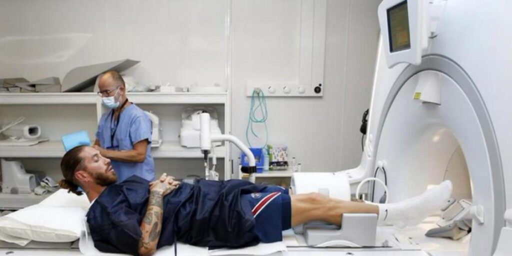 Desbandada médica en el PSG