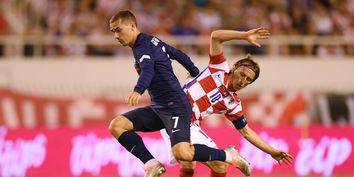 Deschamps echa un cable a Griezmann