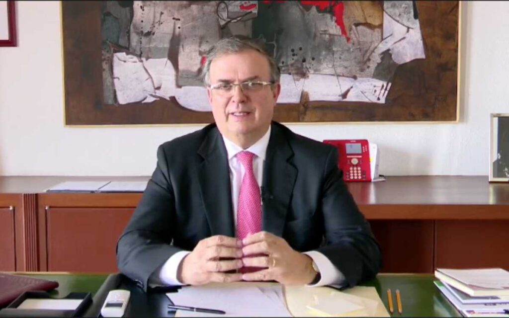 EU aprueba como delito federal el tráfico de armas; 'nos ayudará a reducir la violencia en el país': Ebrard