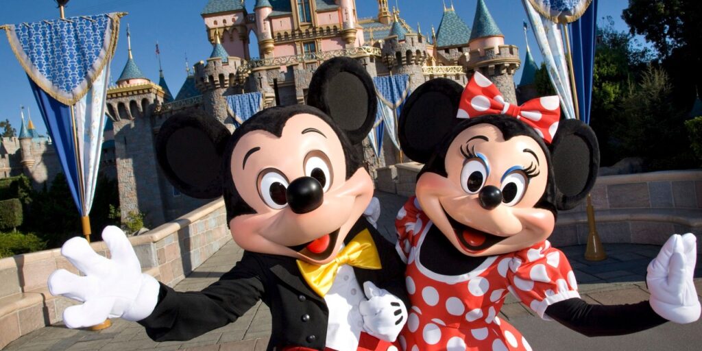 El CEO de Disney, Bob Chapek, obtiene una extensión de contrato a pesar de las controversias