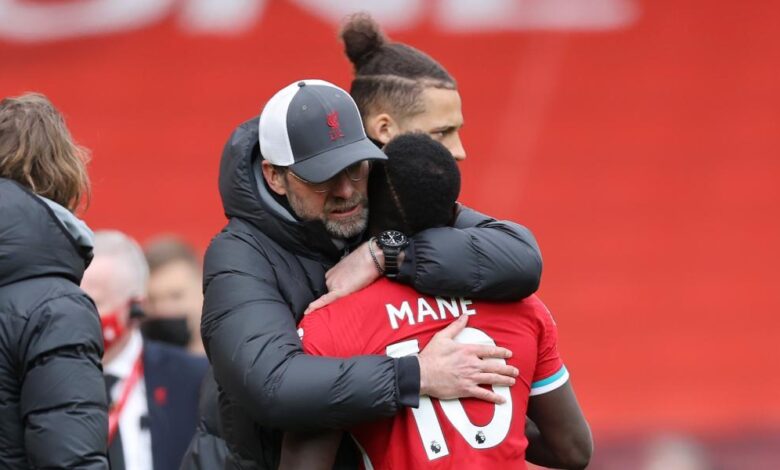 El Liverpool despide con honores a Mané