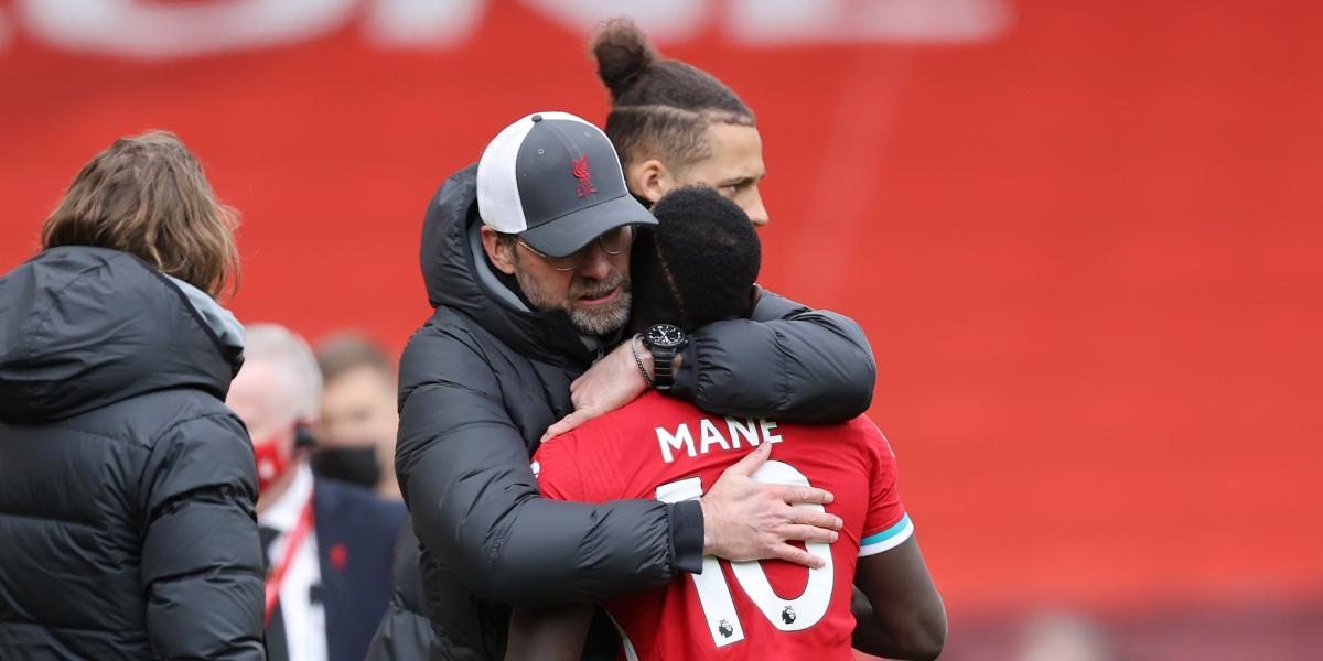 El Liverpool despide con honores a Mané