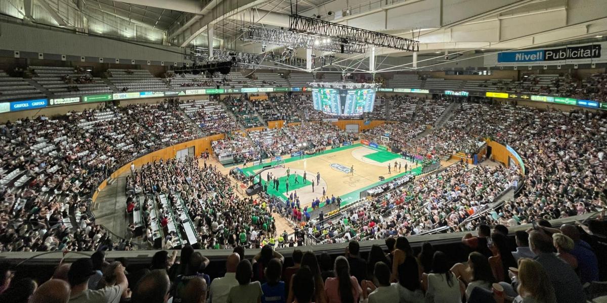 El Penya-Barça registró la segunda mejor asistencia de la temporada