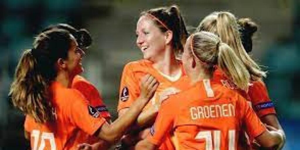 El Valencia confirma la salida de ocho jugadoras