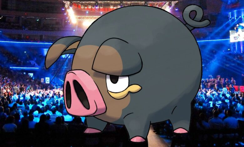 El amado Lechonk de Pokémon Scarlet y Violet avistado en la audiencia de AEW