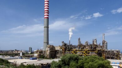 El embargo al petróleo ruso añade presión sobre los precios y ensombrece las perspectivas económicas europeas