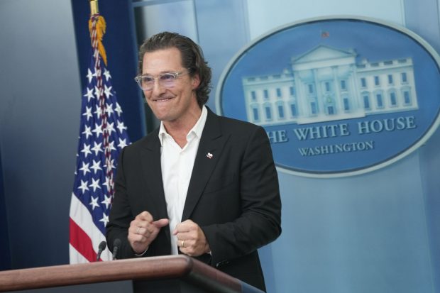 Matthew McConaughey pronunciando un discurso / Gtres