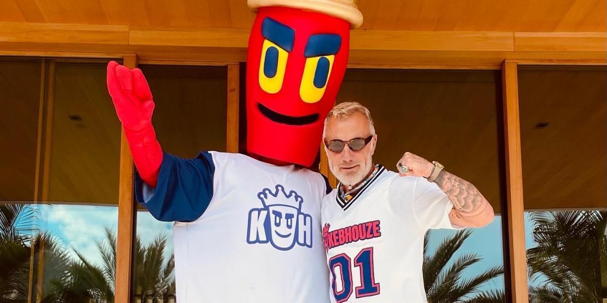 El influencer Gianluca Vacchi llega a España con su cadena de kebabs 'Kebhouze'