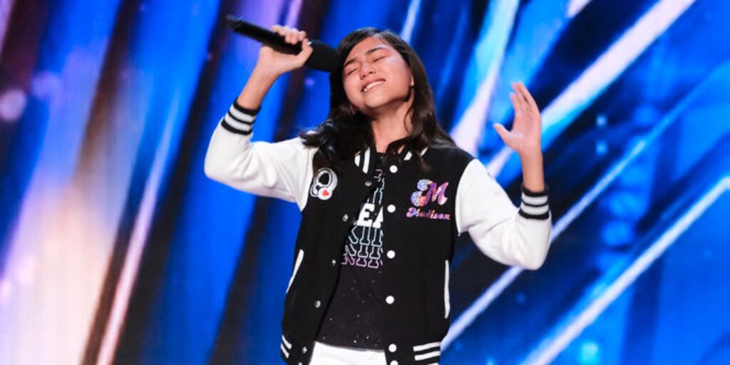 El vocalista de 11 años recibe el segundo Golden Buzzer de la temporada 17 de AGT