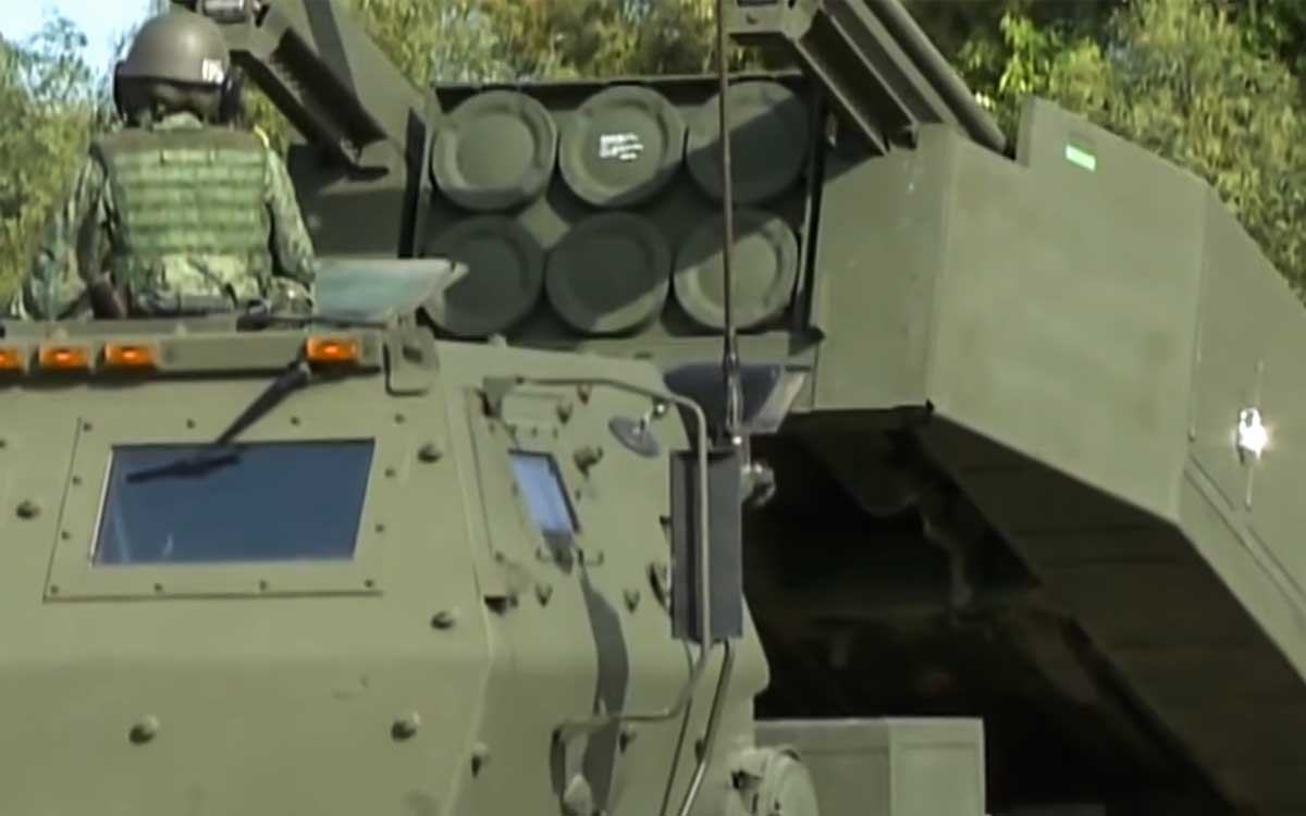 Estados Unidos anuncia que enviará sistemas multicohete a Ucrania para golpear ‘objetivos clave’