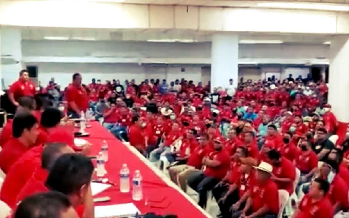 Estalla la huelga en planta de ArcelorMittal en Michoacán