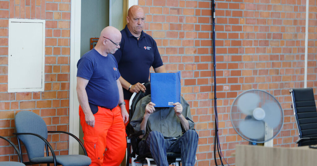 Exguardia de 101 años en un campo nazi es condenado por un tribunal alemán