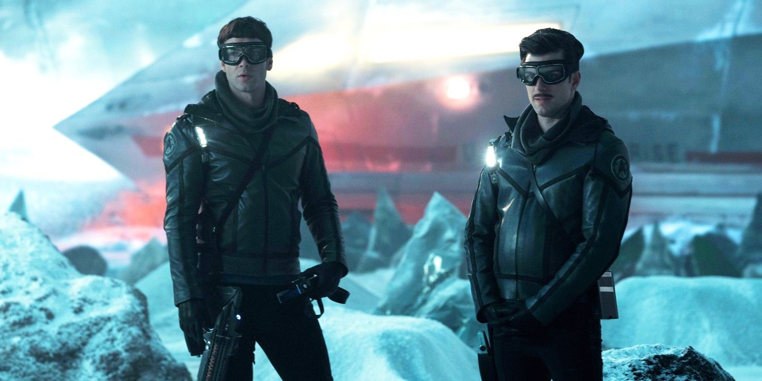 Extrañas imágenes de New Worlds muestran al hermano de Kirk uniéndose a la tripulación en una misión