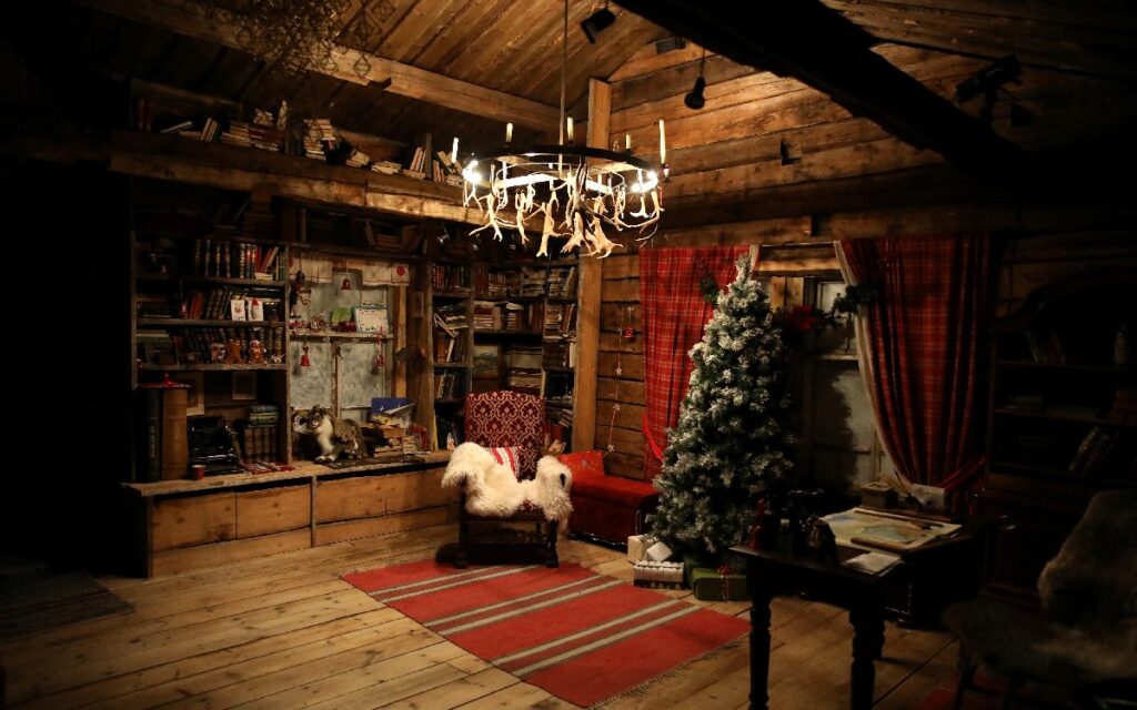 Finlandia alista refugio antibombas en la villa de Santa Claus