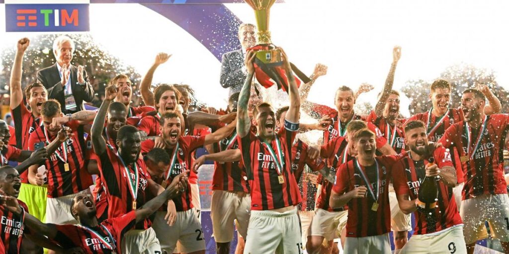 Giuseppe Sala lucha por mantener al Milan en San Siro