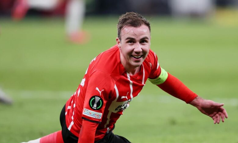Götze tiene tres ofertas sobre la mesa
